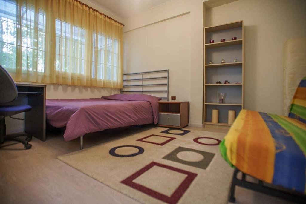 A Stylish Apartment In The Center Of Kastoria Exterior photo